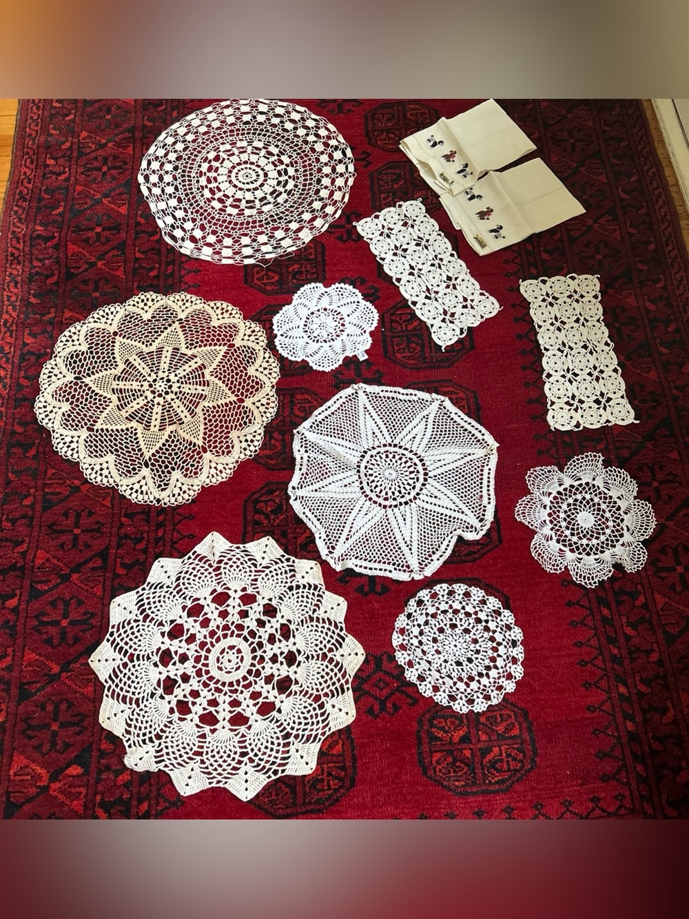 Large 11 Pc Lot Vintage Crocheted Doilies -White & Ecru -Linen Poodle Tea Towels